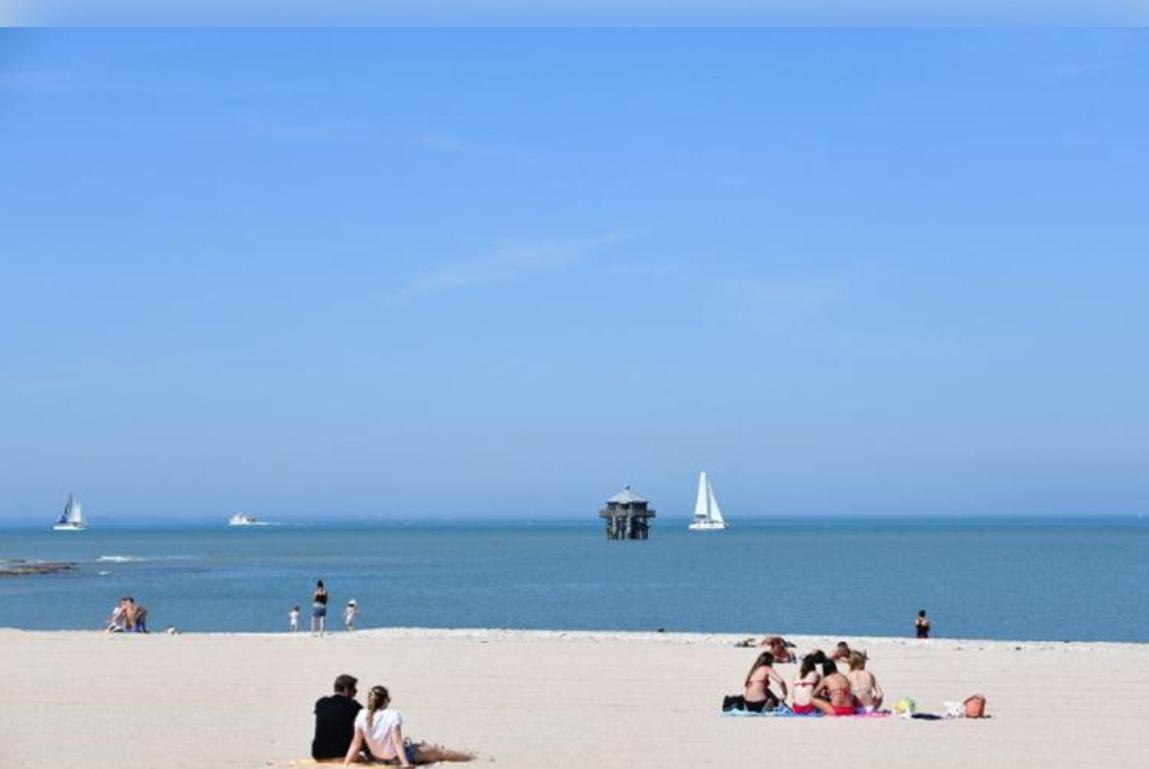 Nuit Insolite Sur Un Voilier Au Coeur De La Rochelle La Rochelle  Exterior photo